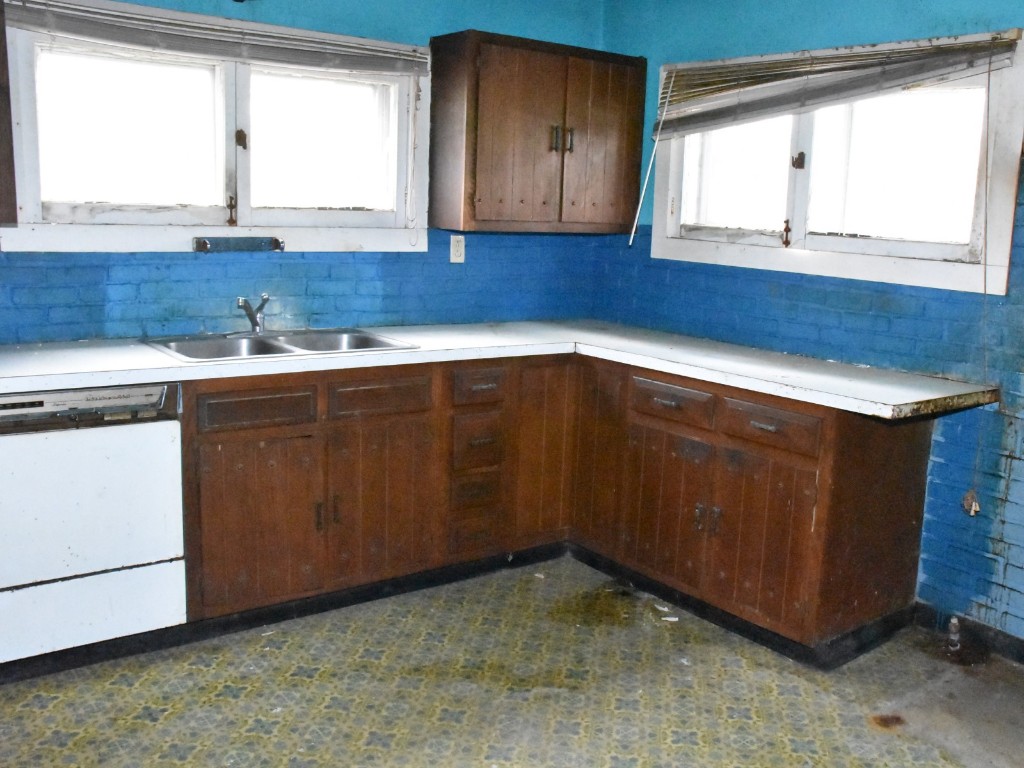 1054 Liberty Street, Meadville, Pennsylvania image 16