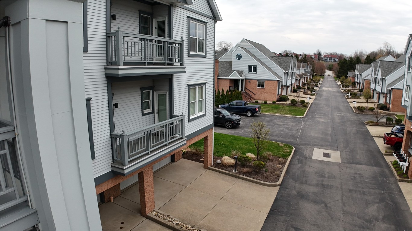 27 Niagara, Erie, Pennsylvania image 6