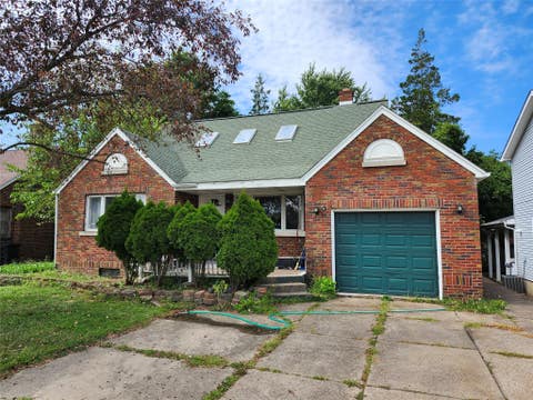 Photo for 136 E 38 Street
