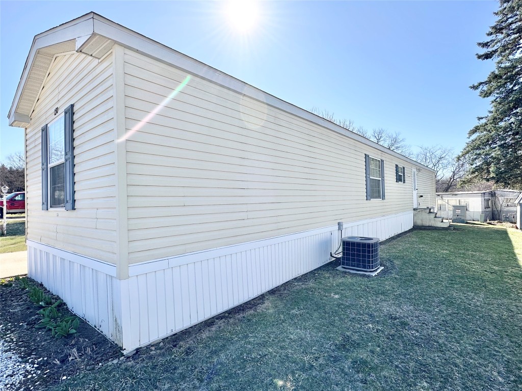 10644 W Main Road #030, North East, Pennsylvania image 4