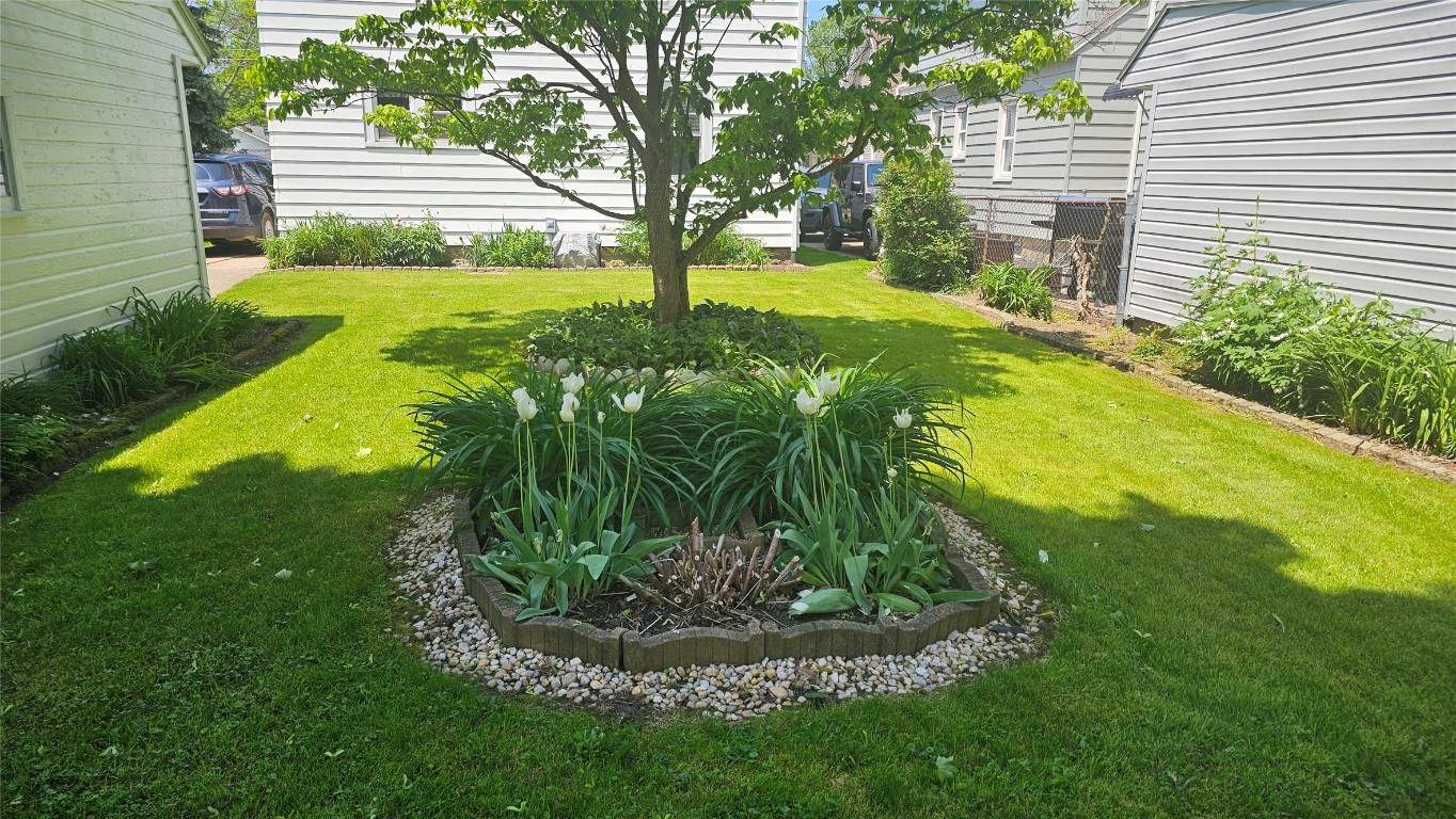 241 E 34th Street, Erie, Pennsylvania image 11