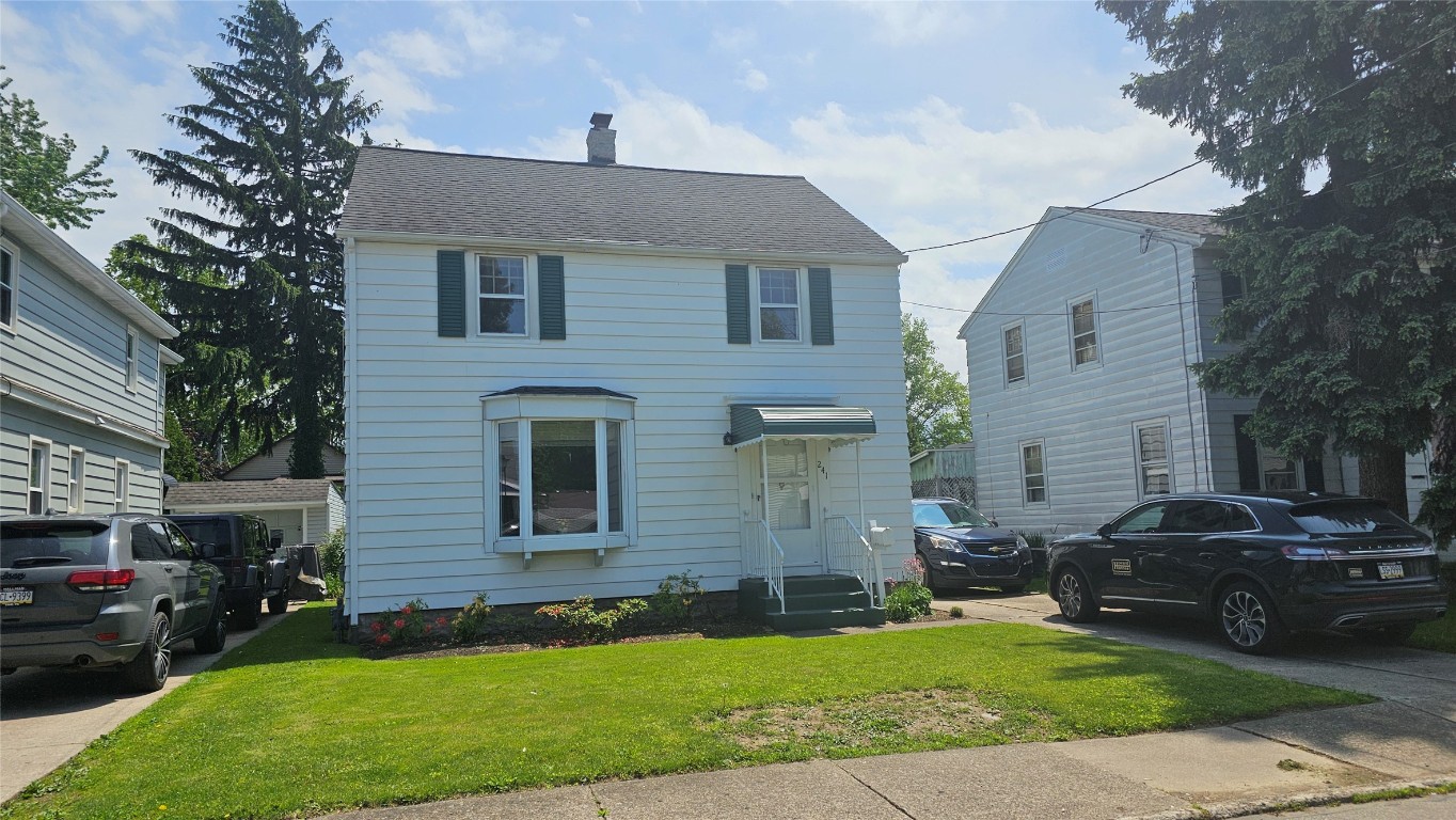 241 E 34th Street, Erie, Pennsylvania image 2