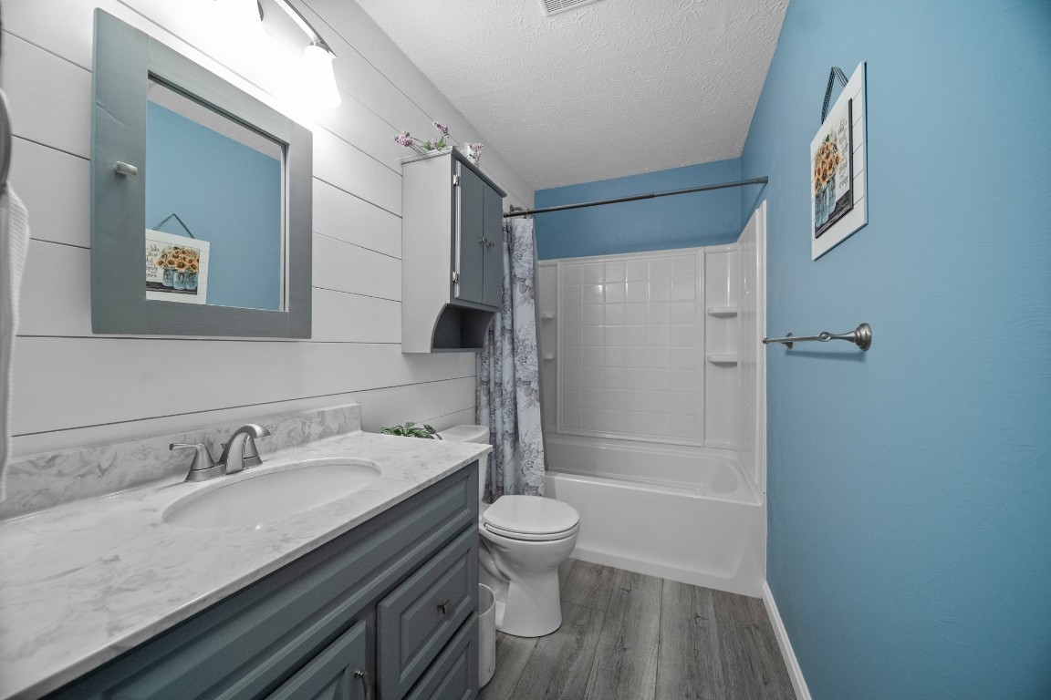 4825 Foxboro Court, Erie, Pennsylvania image 22