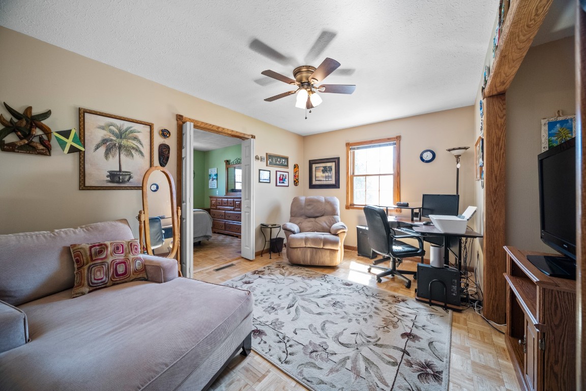 4825 Foxboro Court, Erie, Pennsylvania image 17