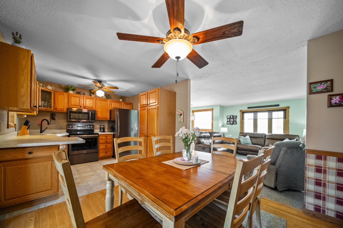 4825 Foxboro Court, Erie, Pennsylvania image 9
