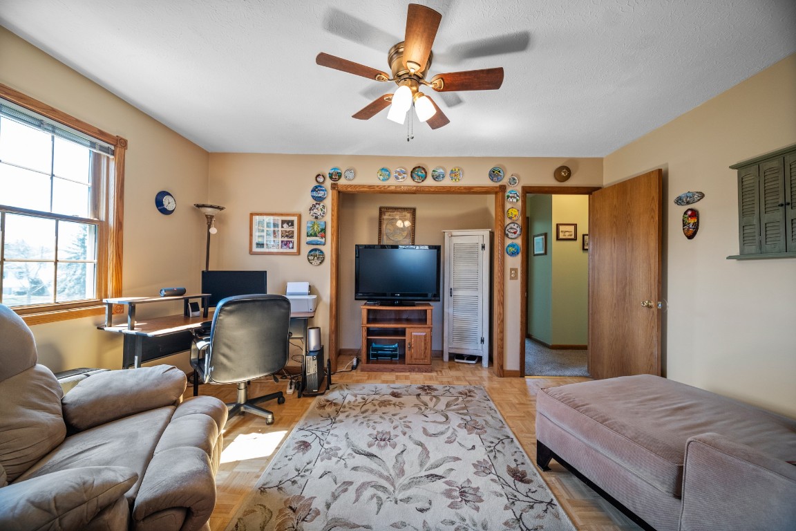 4825 Foxboro Court, Erie, Pennsylvania image 18