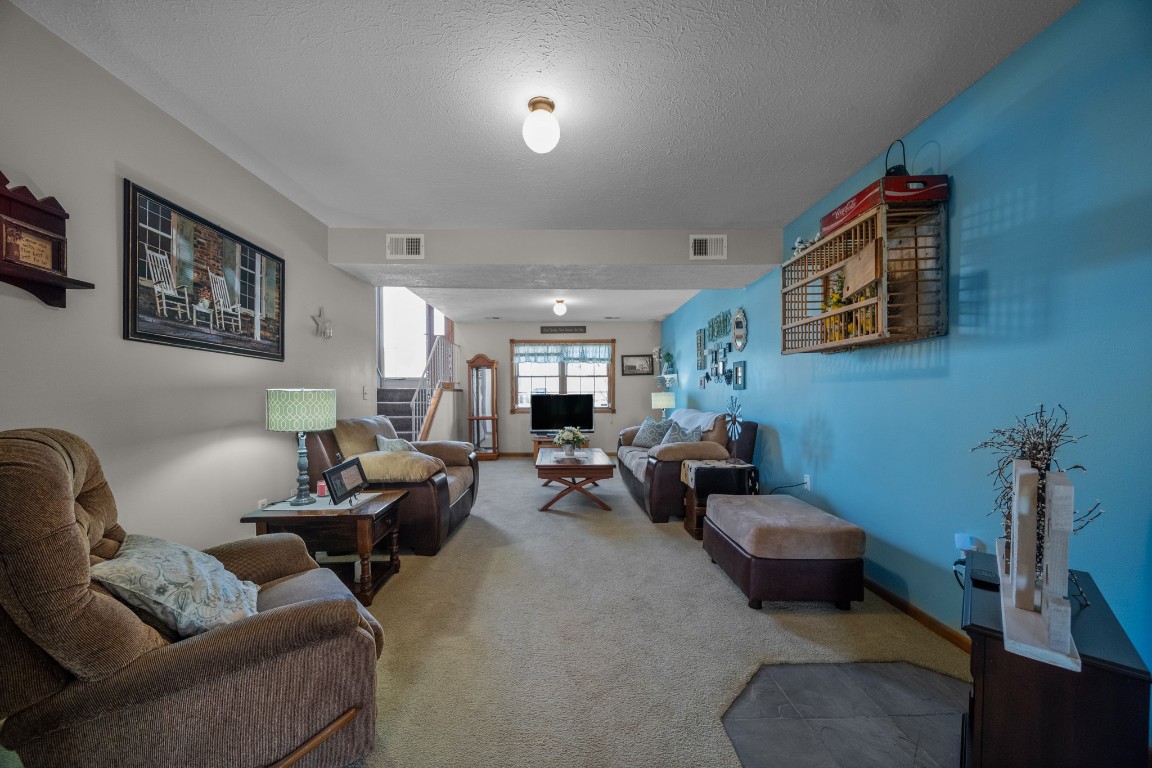 4825 Foxboro Court, Erie, Pennsylvania image 26