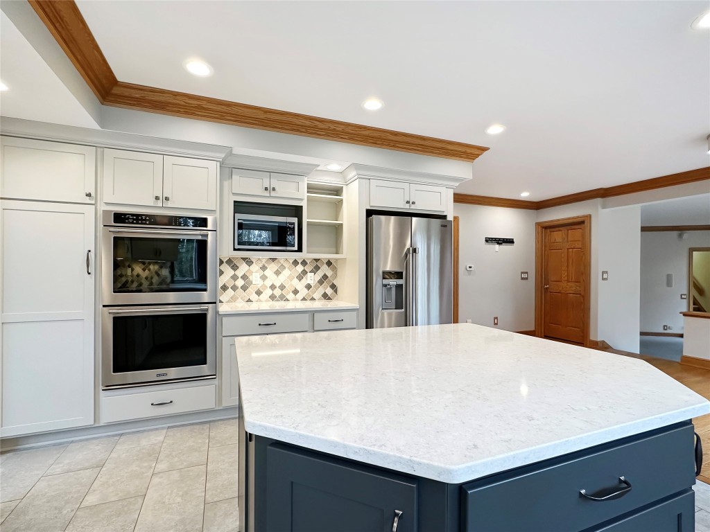 6711 Manchester Farms Road, Fairview, Pennsylvania image 9