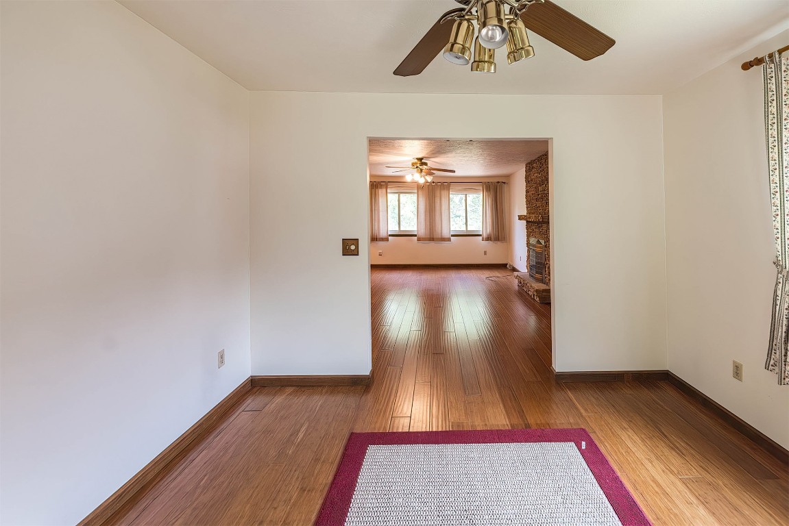 625 Montroyale Drive, Erie, Pennsylvania image 8
