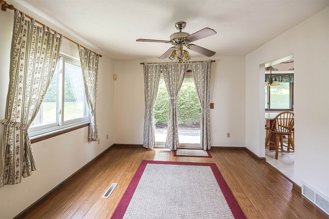 625 Montroyale Drive, Erie, Pennsylvania image 7