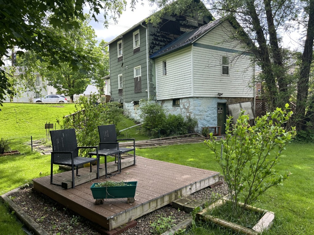 745 W Spring Street, Titusville, Pennsylvania image 4