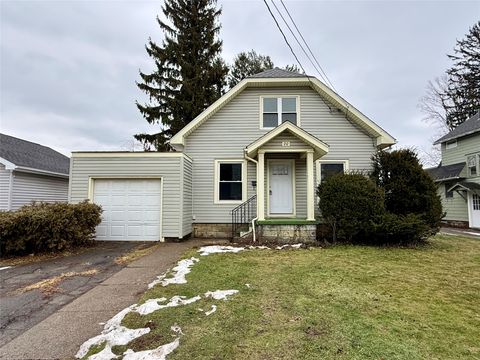 Homes For Sale - 20 Pershing Avenue<br/> North East, PA 16428