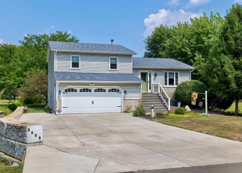 Photo for 3624 CRESTWOOD Drive