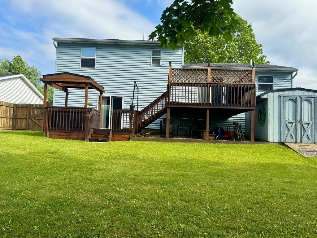 2738 W 34th Street, Erie, Pennsylvania image 19
