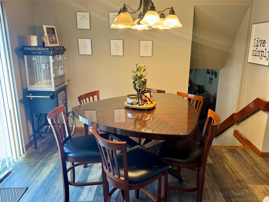 2738 W 34th Street, Erie, Pennsylvania image 6