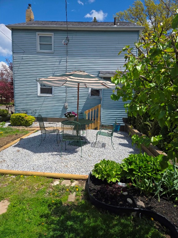 402 Sanford Place, Erie, Pennsylvania image 4