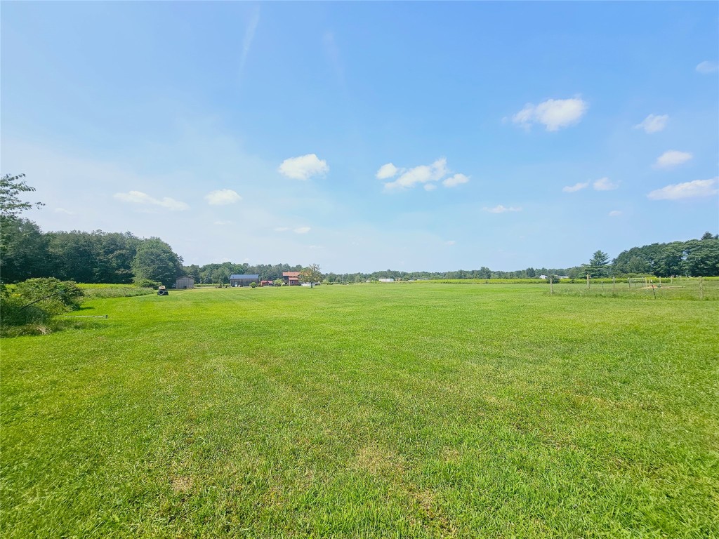 26052 Misty Meadows Lane, Edinboro, Pennsylvania image 9