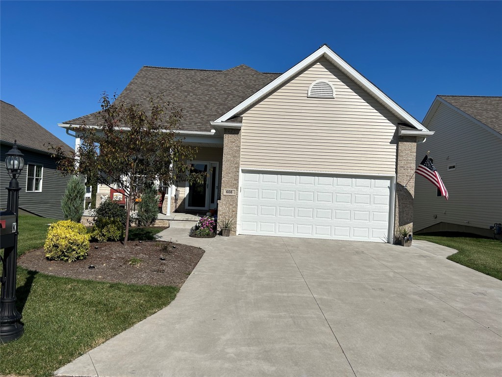608 Fieldstone Drive #102, Erie, Pennsylvania image 1