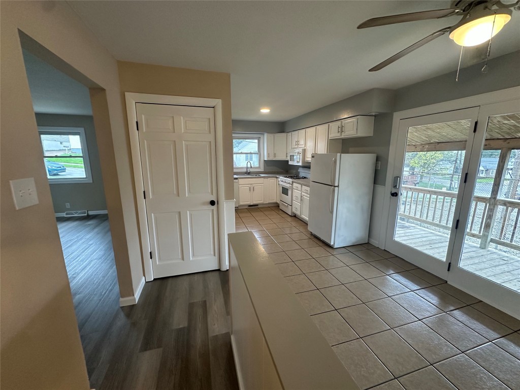 3815 Lake Pleasant Road, Erie, Pennsylvania image 4