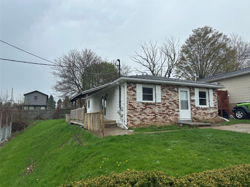 3815 Lake Pleasant Road, Erie, Pennsylvania image 2