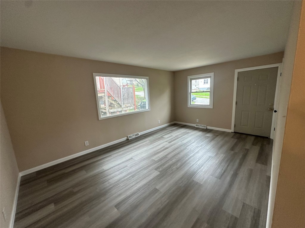 3815 Lake Pleasant Road, Erie, Pennsylvania image 7