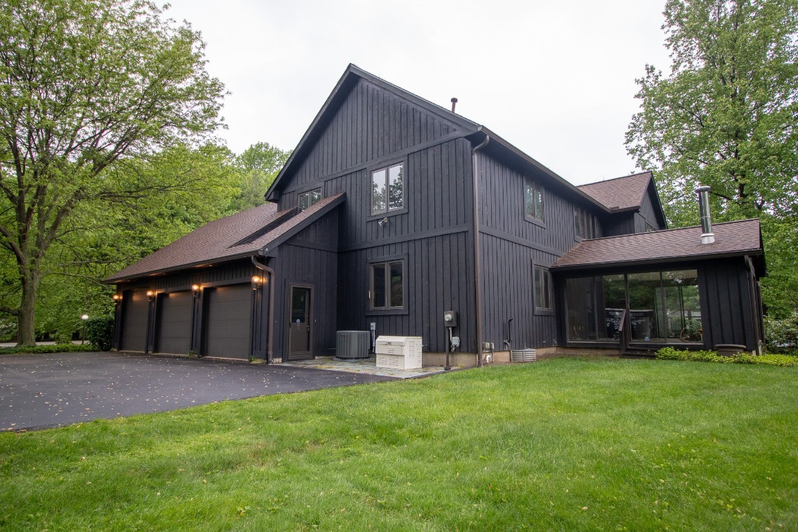 251 Wolf Point Drive, Erie, Pennsylvania image 48