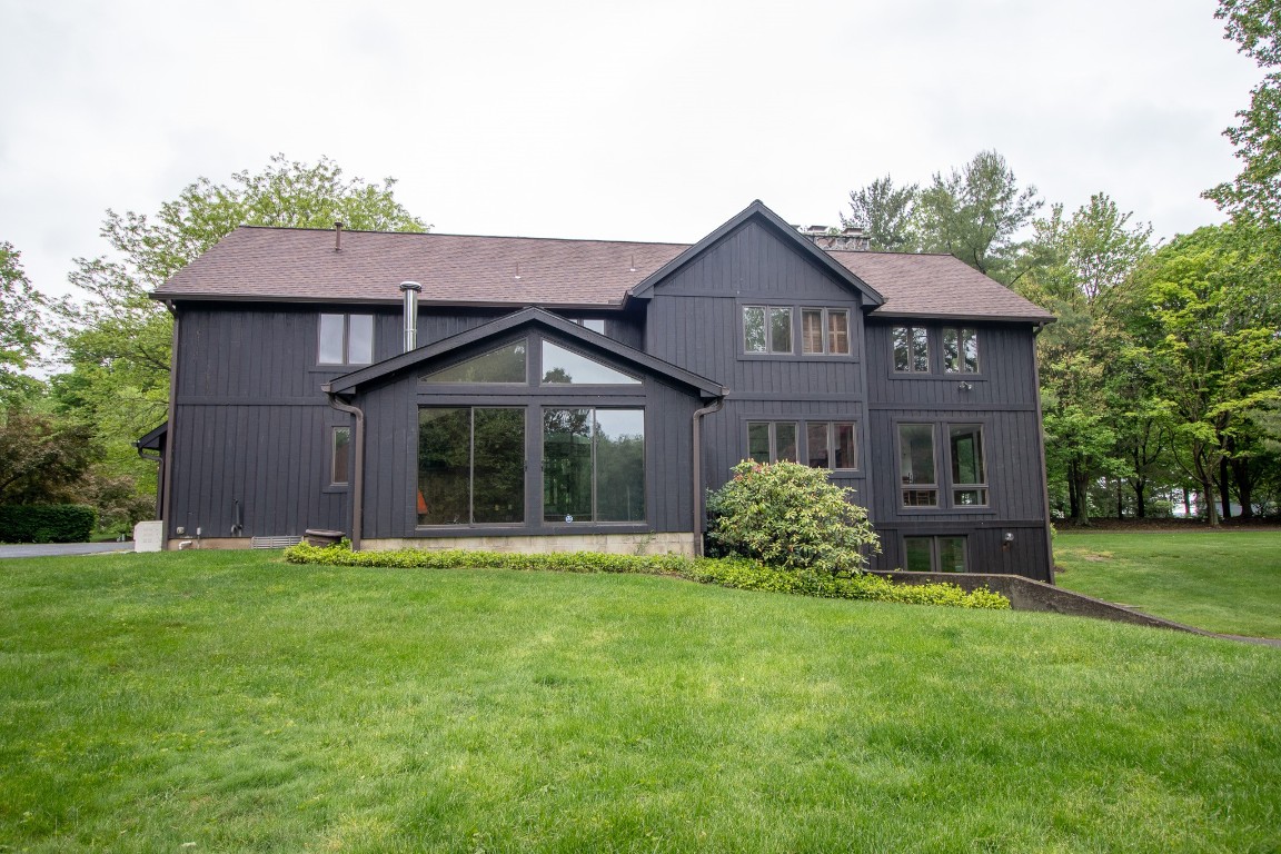 251 Wolf Point Drive, Erie, Pennsylvania image 47