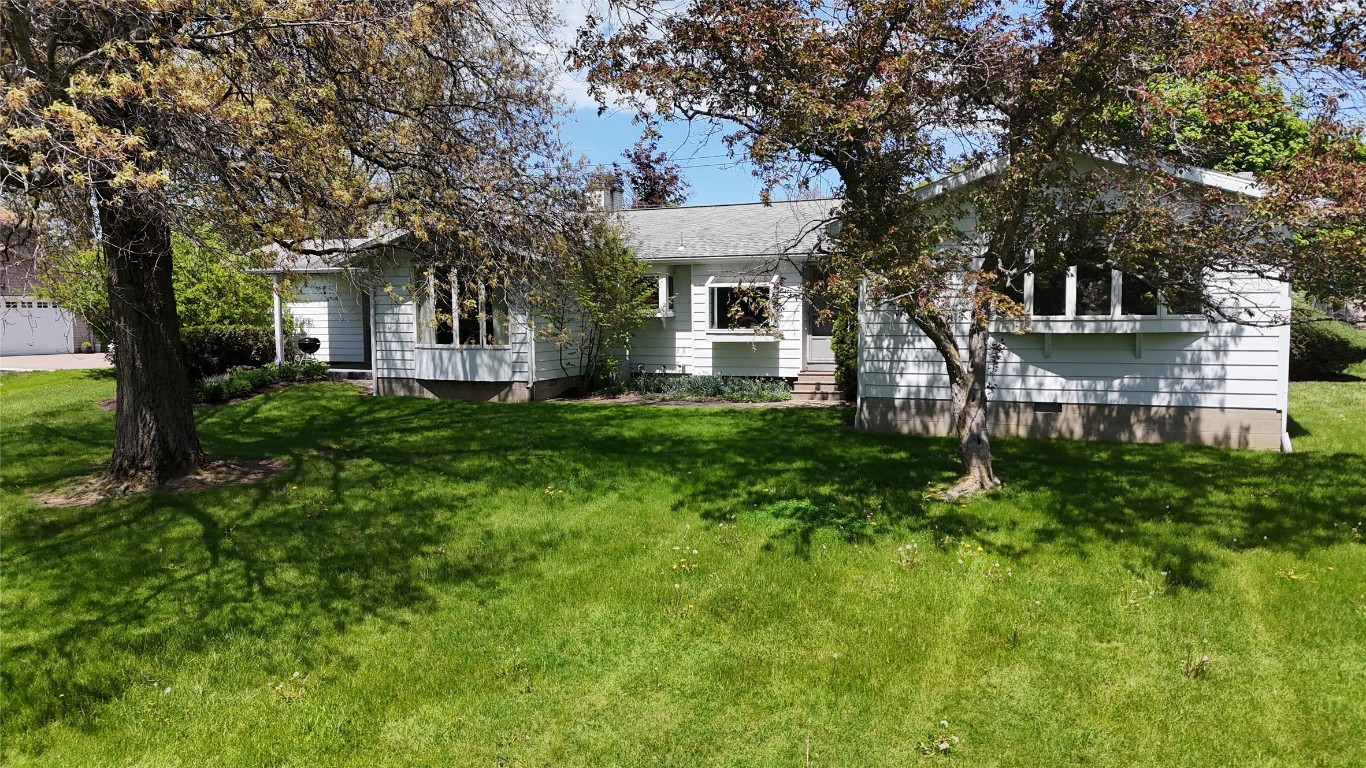 1405 Greenfield Drive, Erie, Pennsylvania image 47