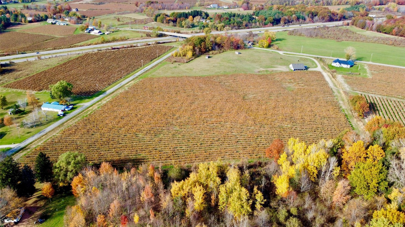 Shadduck Road, North East, Pennsylvania image 2