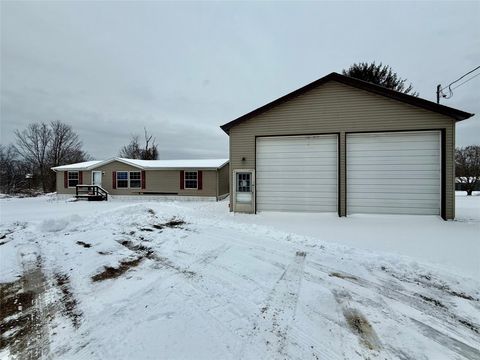 Homes For Sale - 13155 Route 19<br/> Waterford, PA 16441