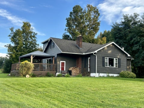 Homes For Sale - 11123 West Road<br/> Erie County, Albion, PA 16401