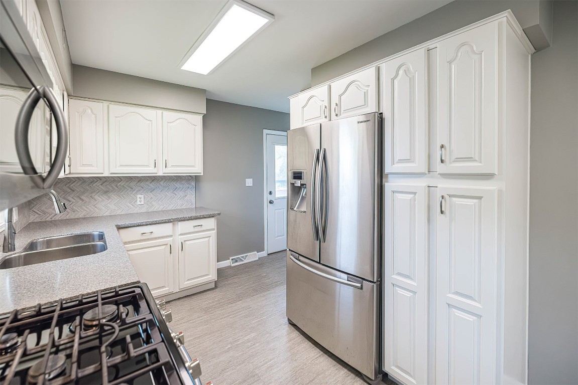 5430 Frederick Drive, Erie, Pennsylvania image 6