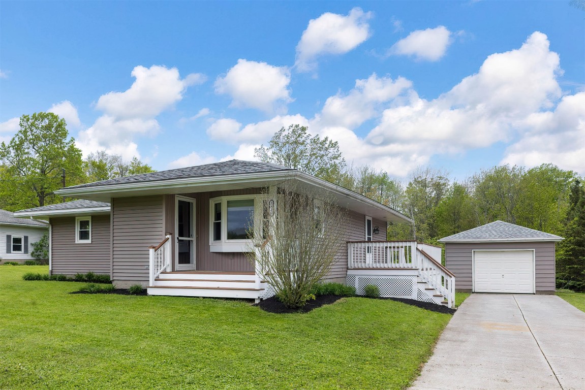 5430 Frederick Drive, Erie, Pennsylvania image 1