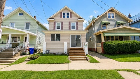 Homes For Sale - 1325 Lynn Street<br/> Erie, PA 16503