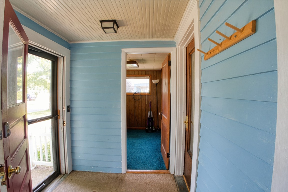 215 Mellon Avenue, Girard, Pennsylvania image 5