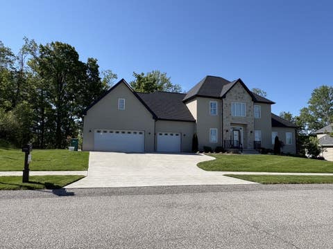 Homes For Sale - 4861 Hialeah Court<br/> Erie County, Erie, PA 16506