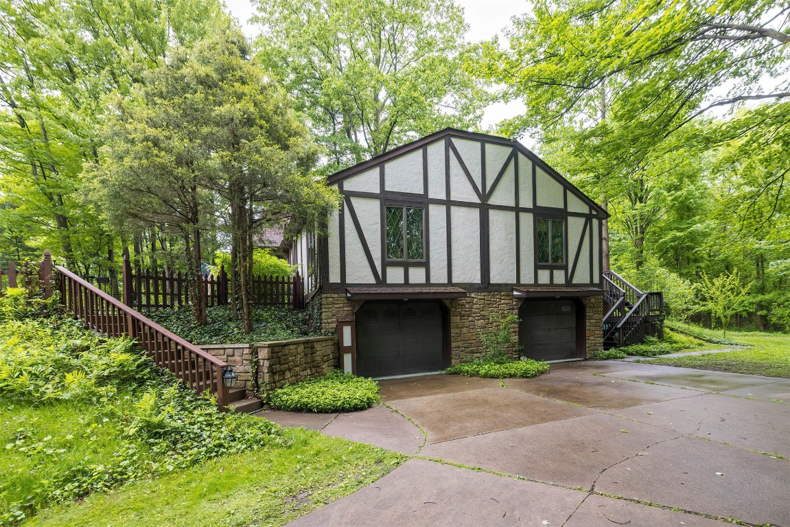 5435 Aspen Drive, Erie, Pennsylvania image 5
