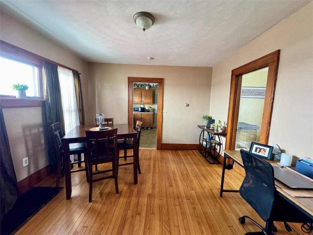2711 Perry Street, Erie, Pennsylvania image 9