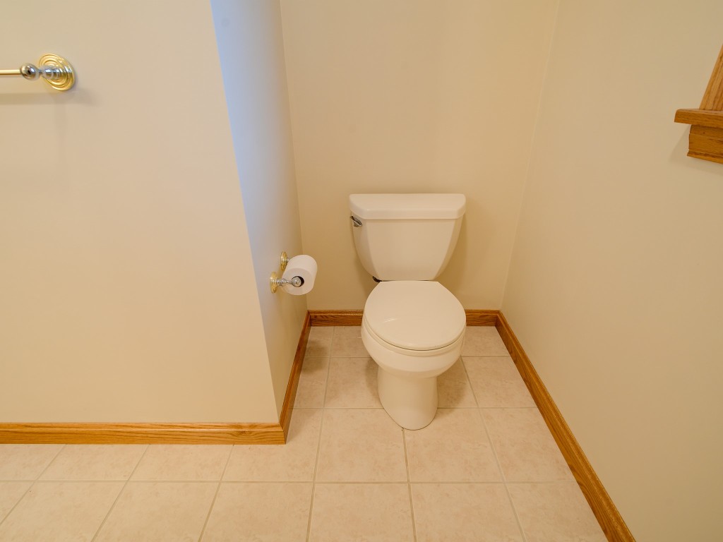 4132 Stone Creek Drive, Erie, Pennsylvania image 24