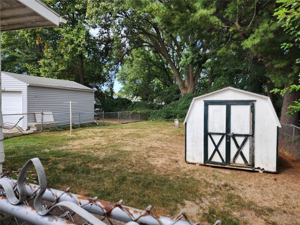 1128 W 32nd Street, Erie, Pennsylvania image 5
