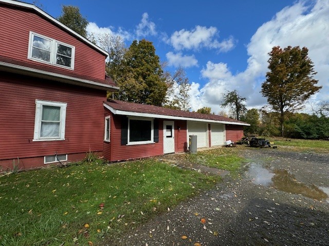 7621 S Creek Road, Girard, Pennsylvania image 3