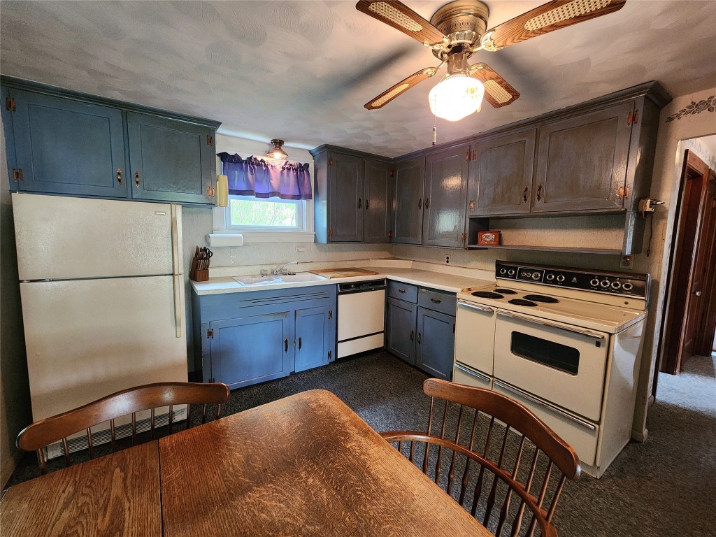702 Ardmore Avenue, Erie, Pennsylvania image 10