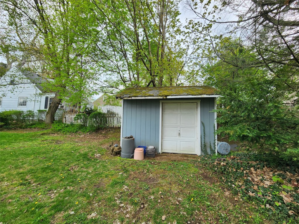 702 Ardmore Avenue, Erie, Pennsylvania image 43