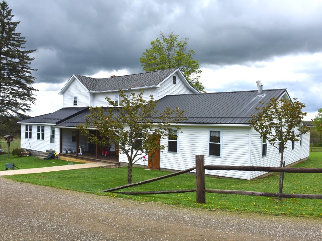 28409 Henry Road, Cambridge Springs, Pennsylvania image 2