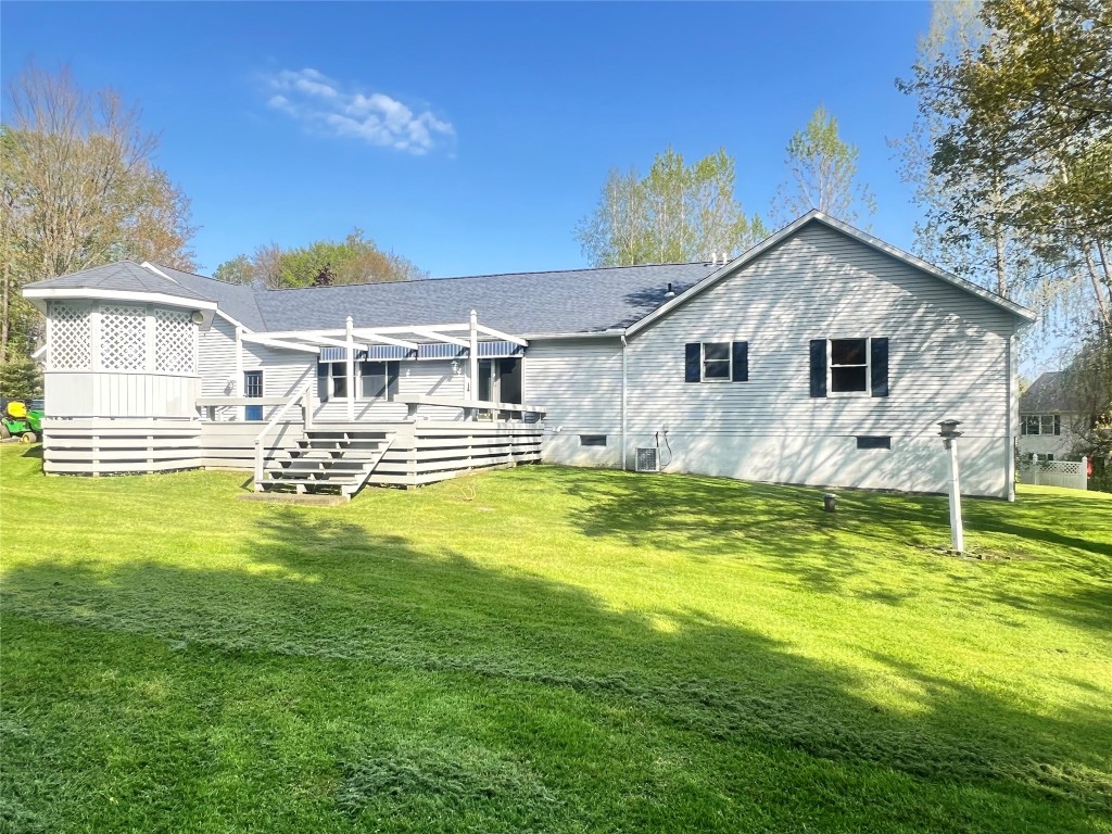 21716 Kyla Drive, Saegertown, Pennsylvania image 2