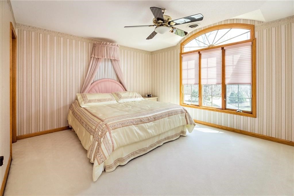 4274 Commodore Drive, Erie, Pennsylvania image 20