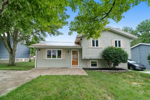 Photo for 5450 GRANDVIEW Avenue