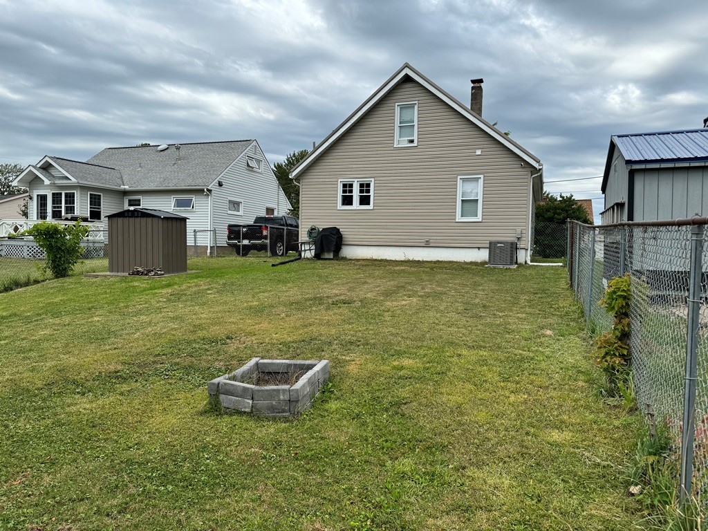 2117 W 33rd Street, Erie, Pennsylvania image 24
