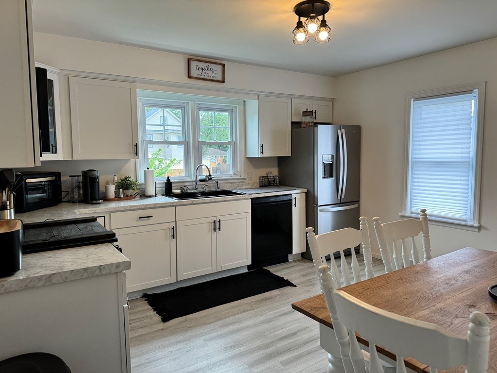 2117 W 33rd Street, Erie, Pennsylvania image 4