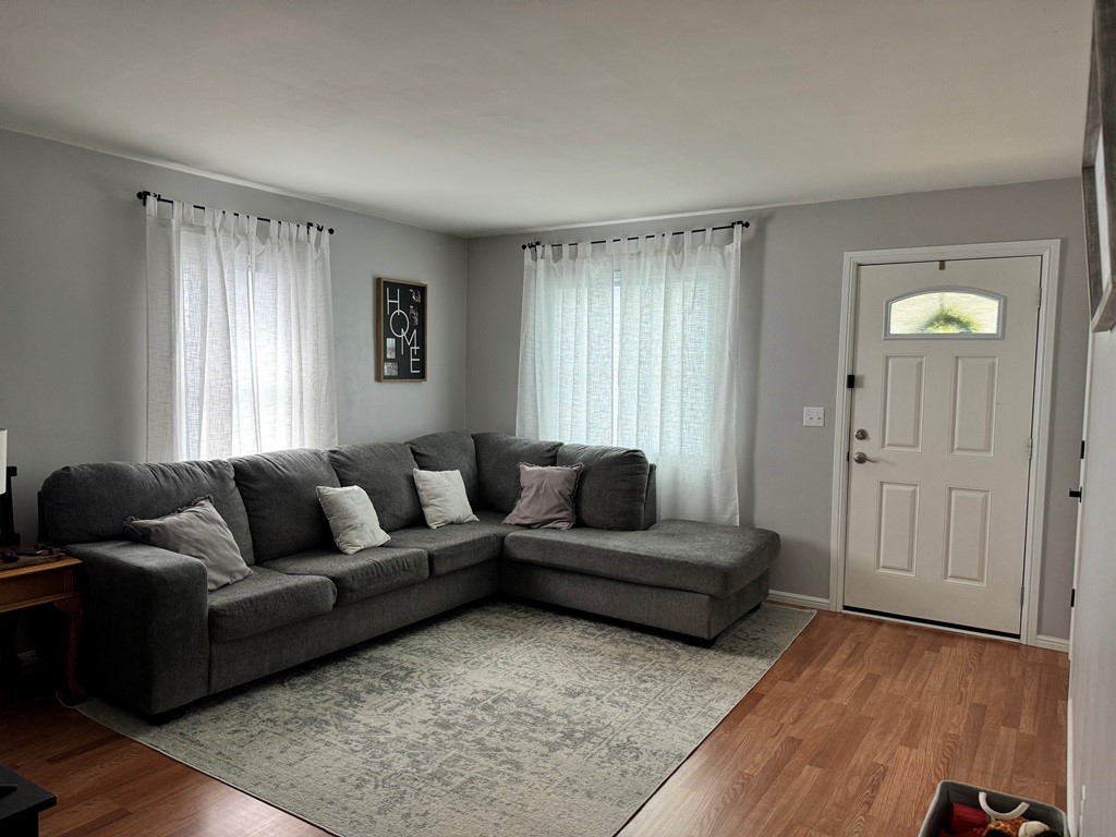 2117 W 33rd Street, Erie, Pennsylvania image 2
